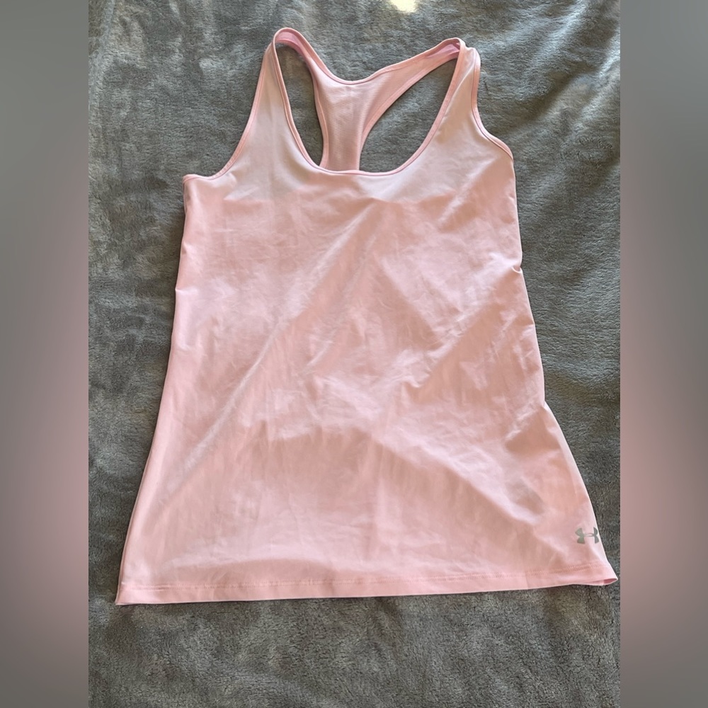 UA workout top
